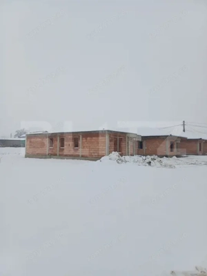 Casa individuala la rosu 103-108mp, situata intr-un cartier nou in Mihai Viteazu