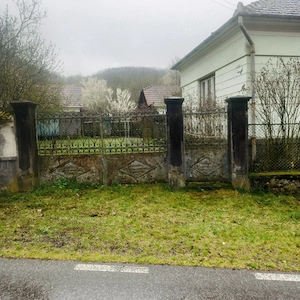 Case și teren de vânzare - imagine 3