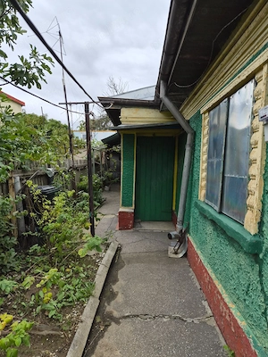 Casa batraneasca Zona Piata Rahova - imagine 8