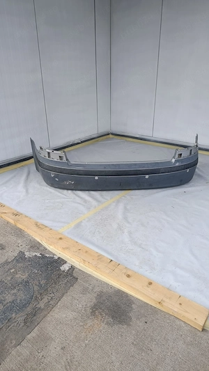 vand bara spate octavia 2 an 2005