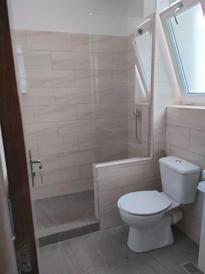 Garsoniera decomandata, Centrala proprie, AC si Loc de Parcare - 1Mai LIDL-Centrul Multifunctional - imagine 4