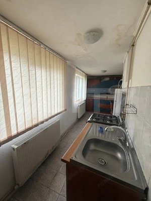 Apartament 2 camere decomandat, parter, Găești – zonă bună - imagine 8