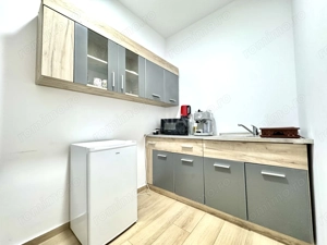 Spațiu comercial Kasper Coresi 100 mp, terasă 35mp - imagine 3