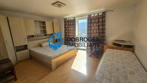 APARTAMENT IN VILA, DE INCHIRIAT, ETAJ 1 ,PRETABIL MUNCITORI - imagine 3