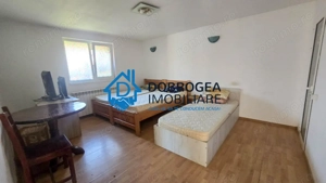 APARTAMENT IN VILA, DE INCHIRIAT, ETAJ 1 ,PRETABIL MUNCITORI - imagine 4