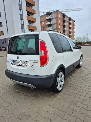Skoda Roomster Scout  2012 supraânălțat . - imagine 4