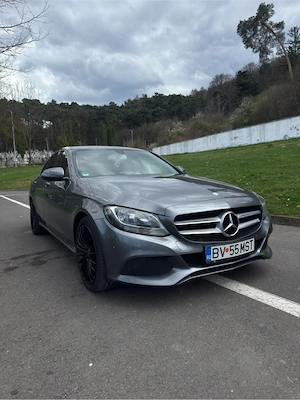 Mercedes-Benz C Class Masina personală  Foarte bine întreținută - imagine 4