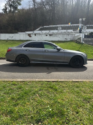Mercedes-Benz C Class Masina personală  Foarte bine întreținută - imagine 5