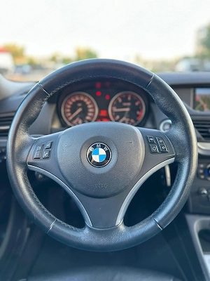 BMW X1 xDrive20d stare impecabila ! - imagine 6