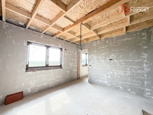 Casa cu 4 camere, interior la gri si exterior la rosu in Sacalaz - imagine 18