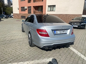 Mercedes Benz C Class 220 - imagine 5