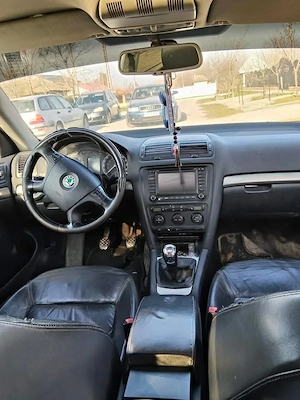 Skoda Octavia 2 - imagine 4