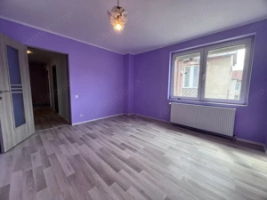 Apartament 2 camere, decomandat,zona Gojdu - imagine 9