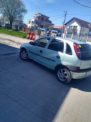 vând Opel CORSA c motor de 1 2 benzina consum mic acte valabile fiscal
