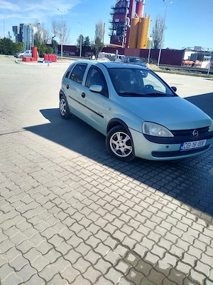 vând Opel CORSA c motor de 1 2 benzina consum mic acte valabile fiscal - imagine 2