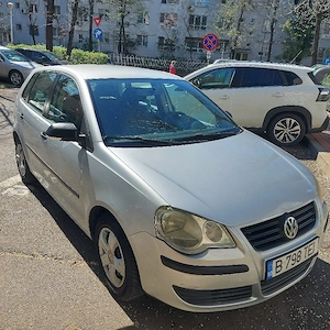 Volkswagen Polo 1.2 Benzină   2018 - imagine 3