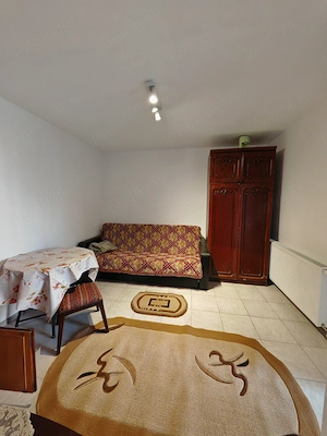 Proprietar   Garsonieră 28mp, renovată, zonă Coiciu (central), liniștită   300  lună (tot inclus) - imagine 4
