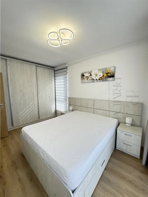 GIROC - 3 CAMERE - ETAJ INTERMEDIAR - LIFT - PARCARE INCLUSA - CA SI NOU - imagine 4