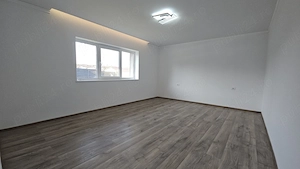 Casă noua 2025 P+M, 5 camere, clasa energetica A, cu vedere lac, 500mp - imagine 10