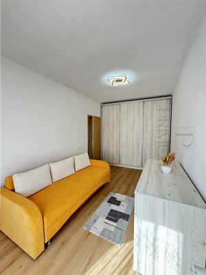 GIROC - 3 CAMERE - ETAJ INTERMEDIAR - LIFT - PARCARE INCLUSA - CA SI NOU - imagine 6