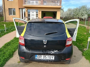 Dacia Sandero 2015 - imagine 2