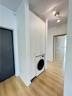GIROC - 3 CAMERE - ETAJ INTERMEDIAR - LIFT - PARCARE INCLUSA - CA SI NOU - imagine 8