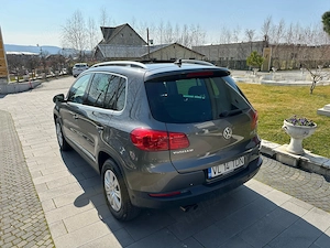 Volkswagen Tiguan  - imagine 5