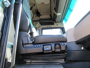 Vand cap tractor MAN TGX 18.500 Euro 6 2017, cutie de viteze SCANIA(14 rapoarte) sau predau leasing - imagine 8