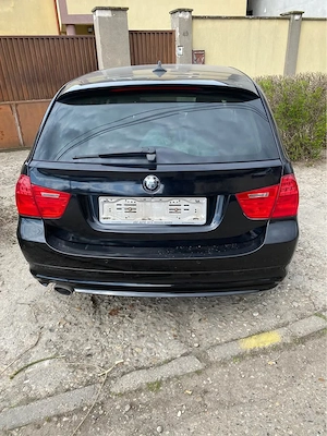 Bmw e 90 320D 2009 - imagine 3