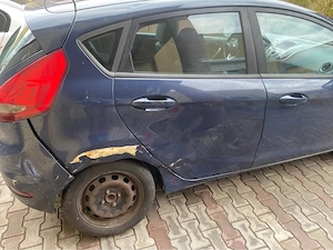 Ford Fiesta 2011 - imagine 4