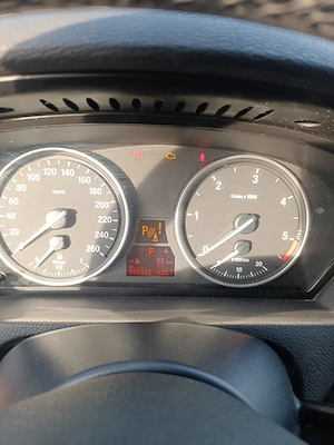 BMW X5 e70 full option  - imagine 7