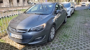 Vanzare Opel Astra J sedan, motor 1.4 turbo, benzina, 2018, 61220 km - imagine 3