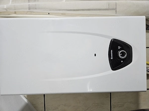 Vand boiler Ariston funcționează doar pe gaz natural.