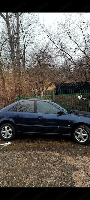 Vînd Audi A4 benzină  - imagine 4