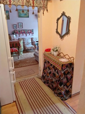 Vând apartament cu 3 camere, baie, bucătărie, balcon și pivniță de 64 metri pătrați Ocna Mureș - imagine 4