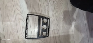 Grila casetofon skoda octavia - imagine 2