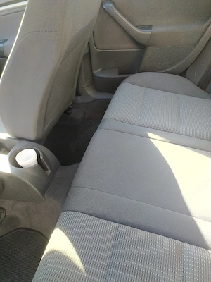 Volkswagen Jetta  - imagine 6