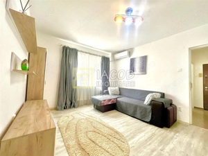 Apartament 2 camere, etaj 1, zona ultracentrala - imagine 2