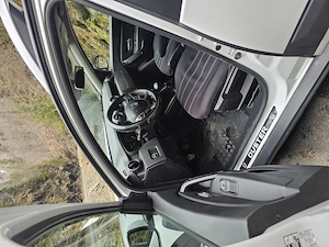 Dacia Duster 4x4  benzina - imagine 5