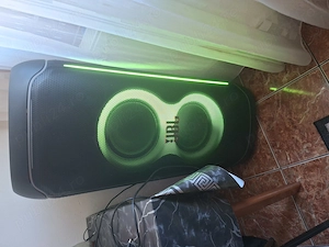 Vand JBL PartyBox Ultimate 1100w in stare buna de functionare, Bluetooth. Bass Boost   - imagine 2