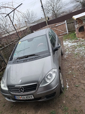 Mercedes-Benz A180 - imagine 5