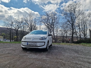 vand vw up 2014 benzina - imagine 4