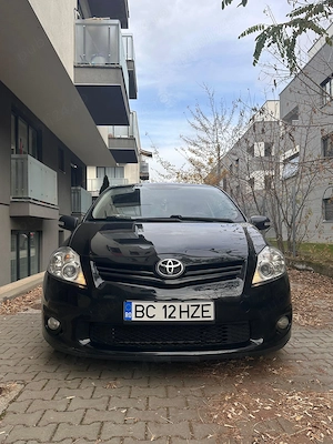 Toyota Auris 2011, se vinde urgent 