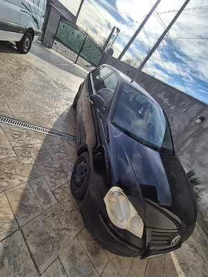 Vând Volkswagen Polo  - imagine 3