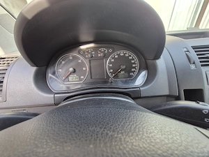 Vând Volkswagen Polo  - imagine 4