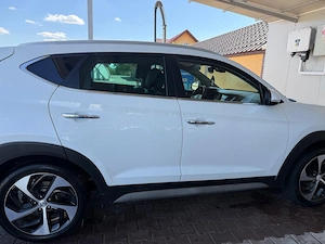 Hyundai Tucson  - imagine 7