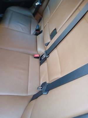 vand BMW X1 - imagine 2