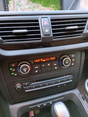 vand BMW X1 - imagine 5