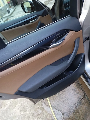 vand BMW X1 - imagine 4