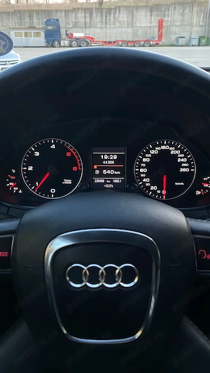 Audi Q5 Quattro 2012 Pre-facelift - imagine 4